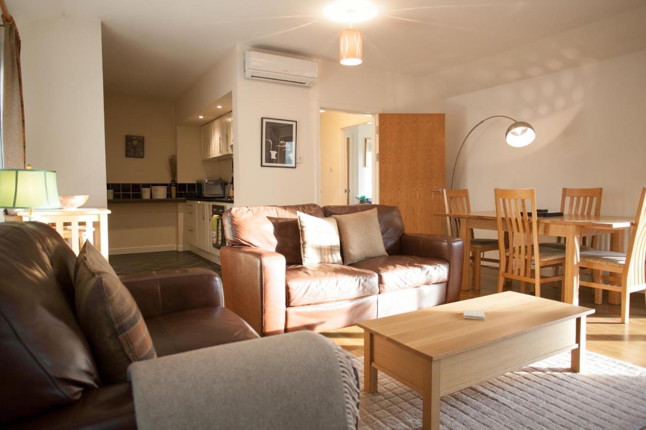 Loch Ness Abbey Cottages 포트오거스타 외부 사진