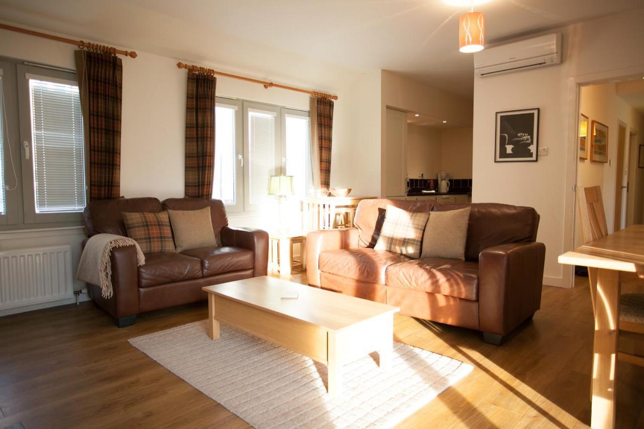 Loch Ness Abbey Cottages 포트오거스타 외부 사진