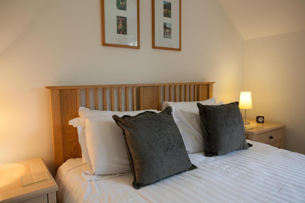 Loch Ness Abbey Cottages 포트오거스타 외부 사진