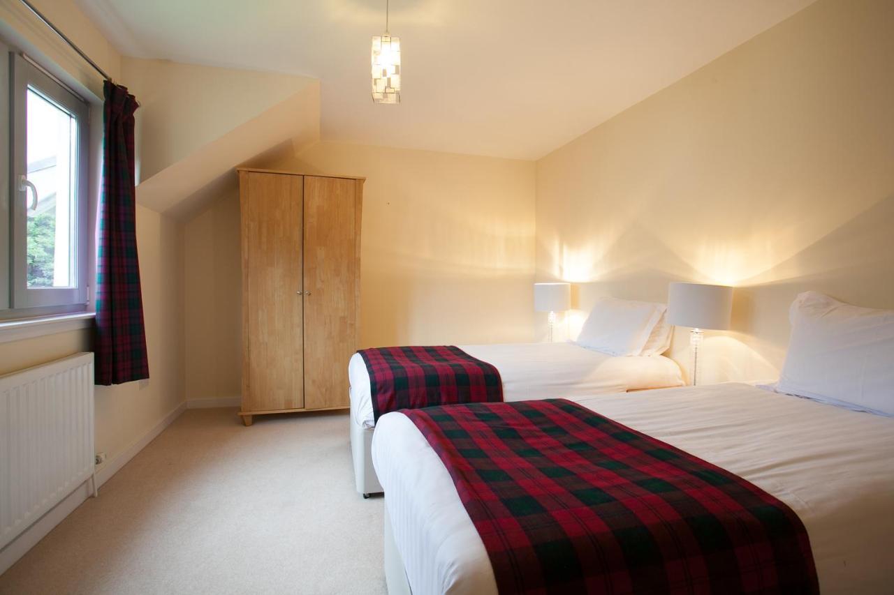 Loch Ness Abbey Cottages 포트오거스타 외부 사진