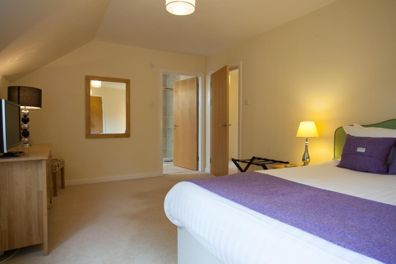 Loch Ness Abbey Cottages 포트오거스타 외부 사진