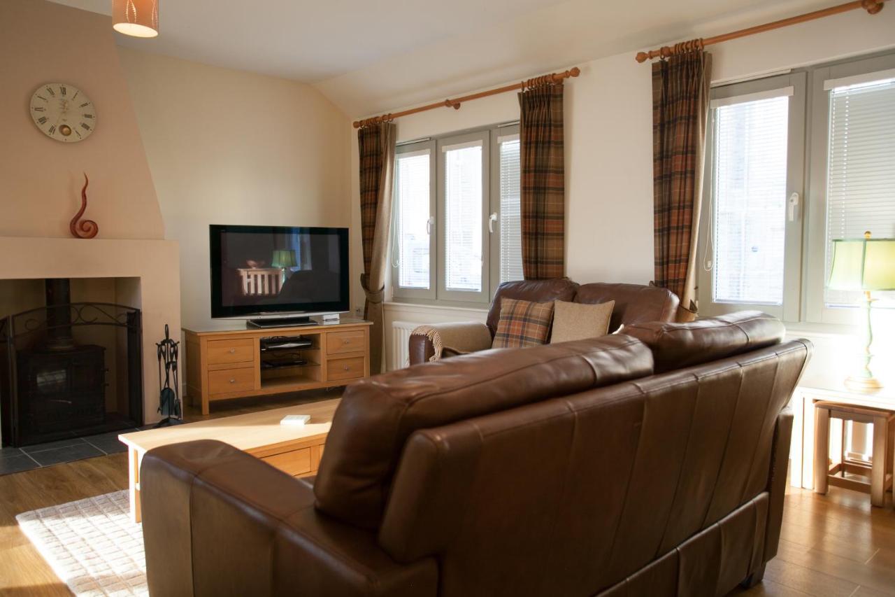 Loch Ness Abbey Cottages 포트오거스타 외부 사진