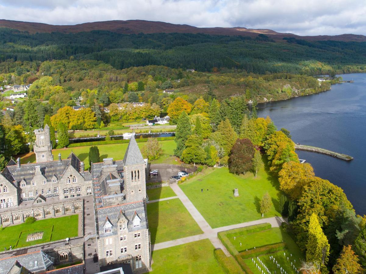 Loch Ness Abbey Cottages 포트오거스타 외부 사진